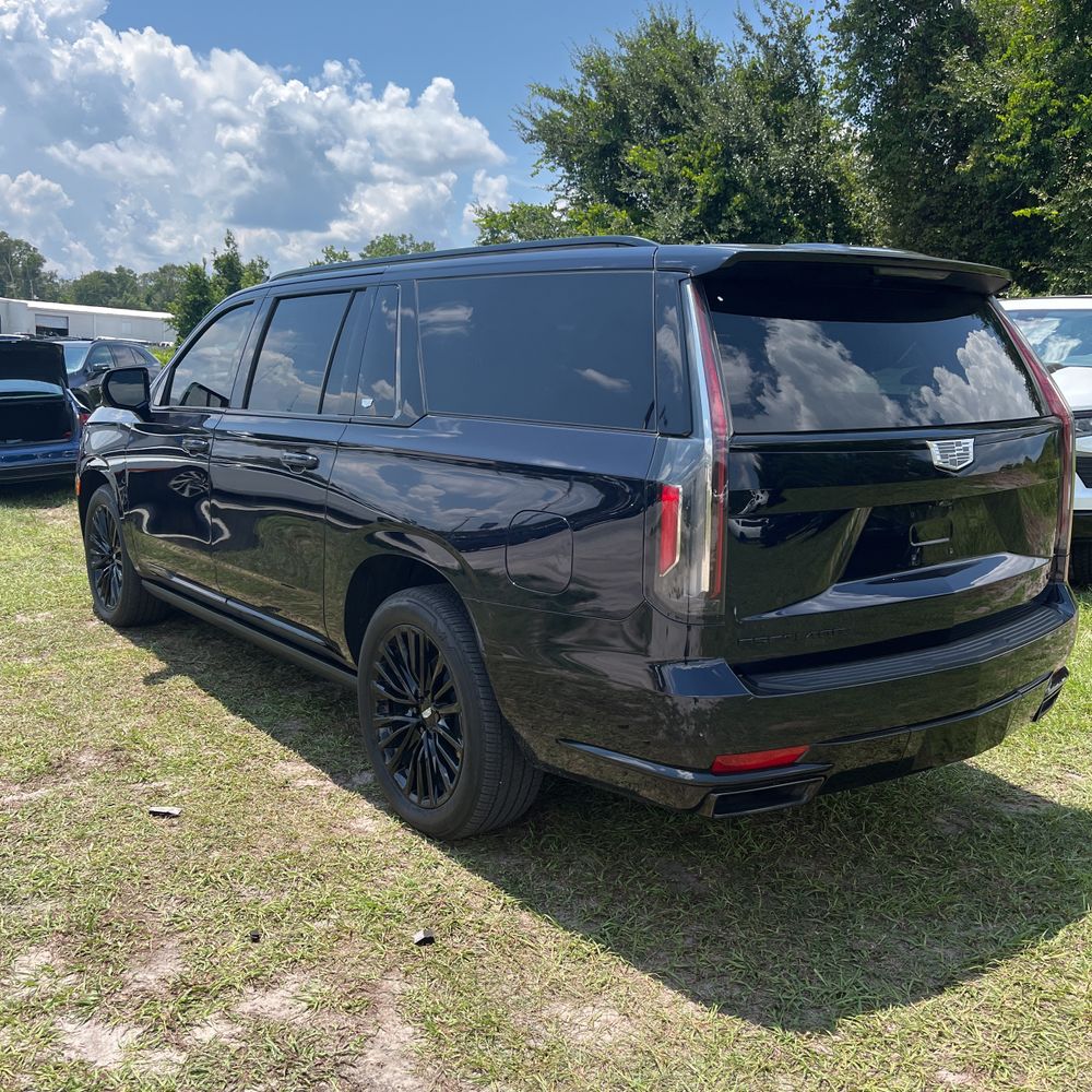 2024 Cadillac Escalade ESV Sport Platinum