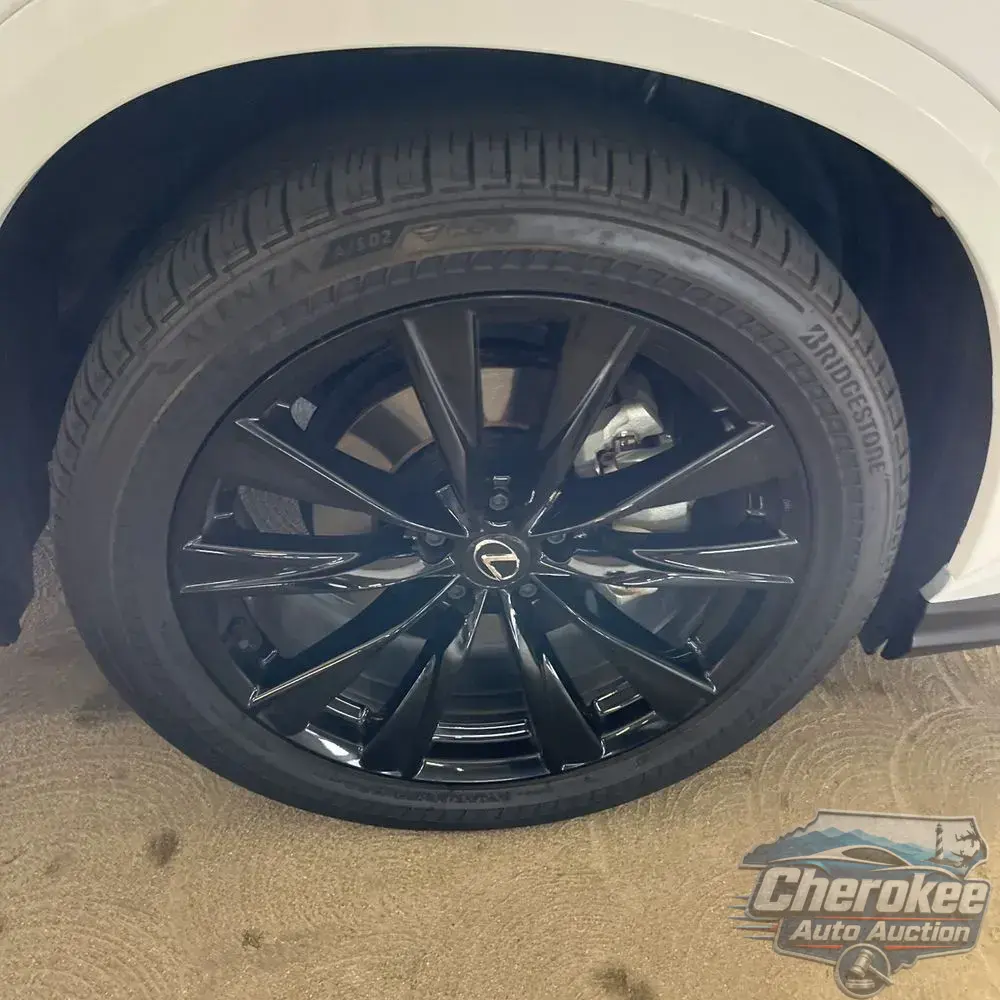 2024 Lexus NX 450h+ F SPORT Handling