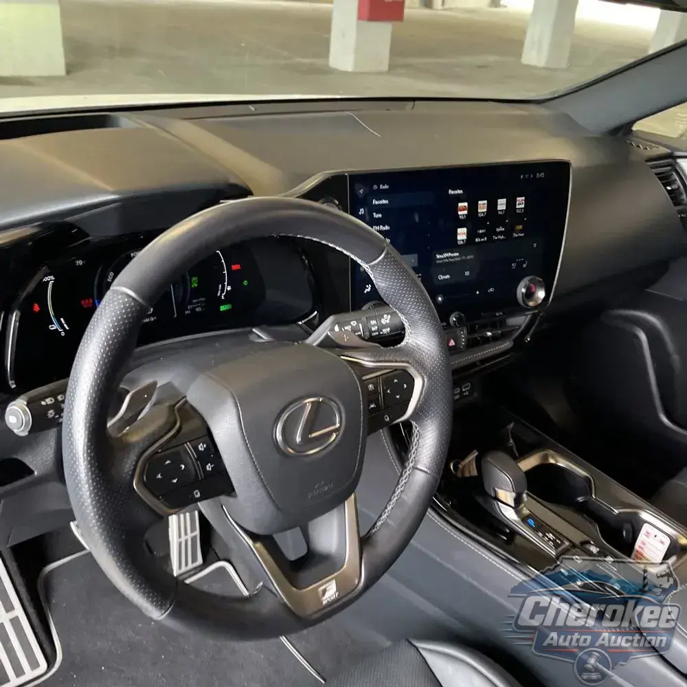 2024 Lexus NX 450h+ F SPORT Handling