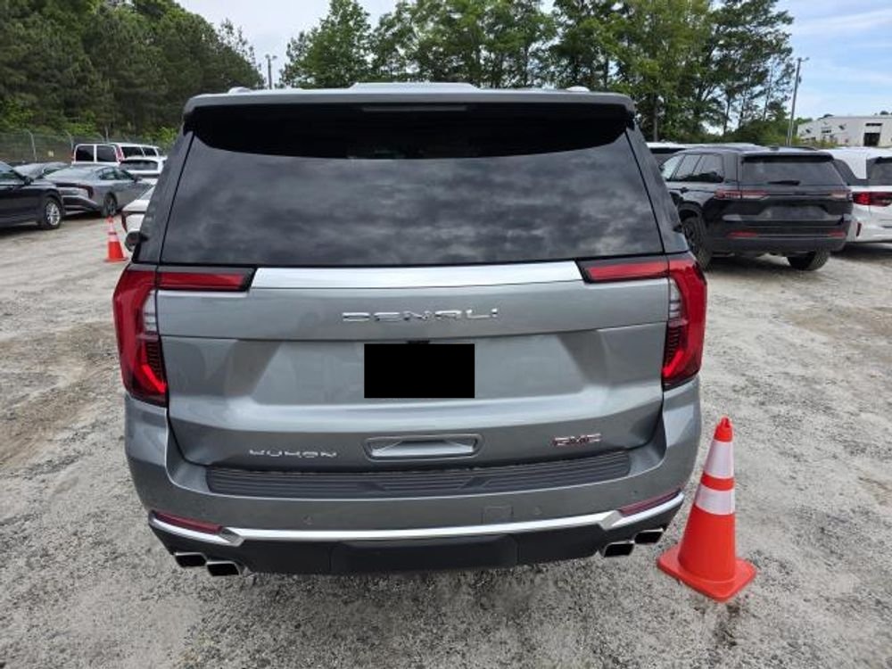 2025 GMC Yukon XL Denali
