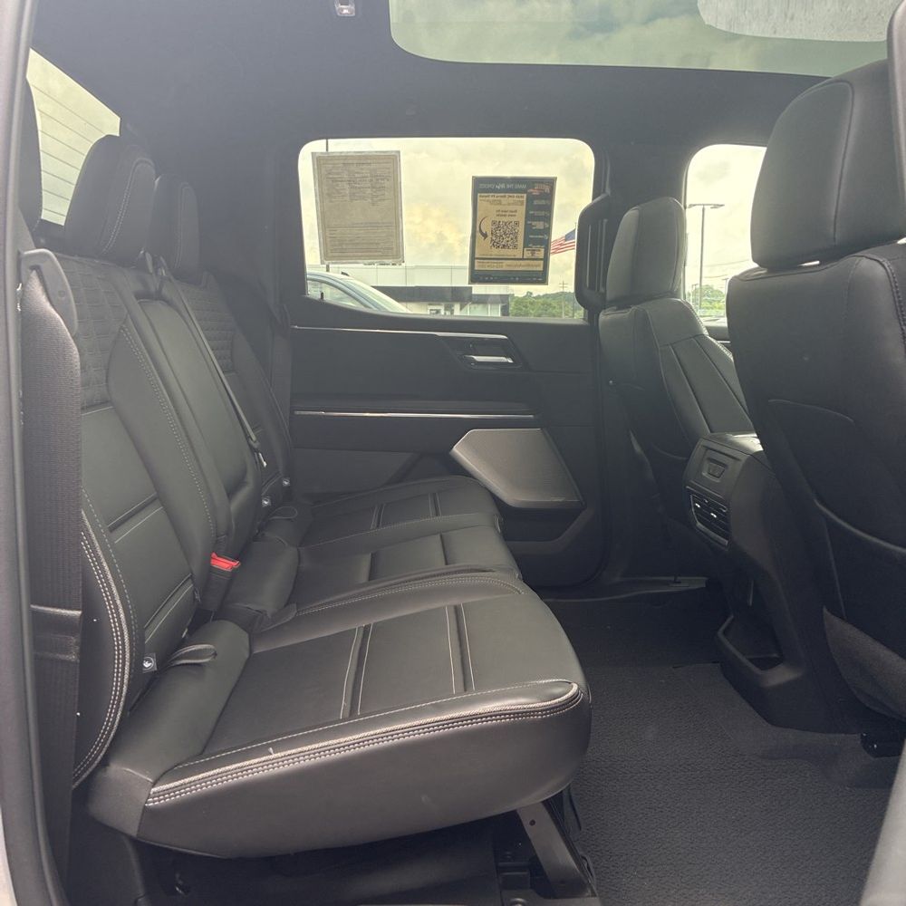 2025 GMC Sierra EV Denali