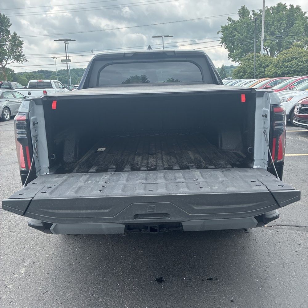 2025 GMC Sierra EV Denali
