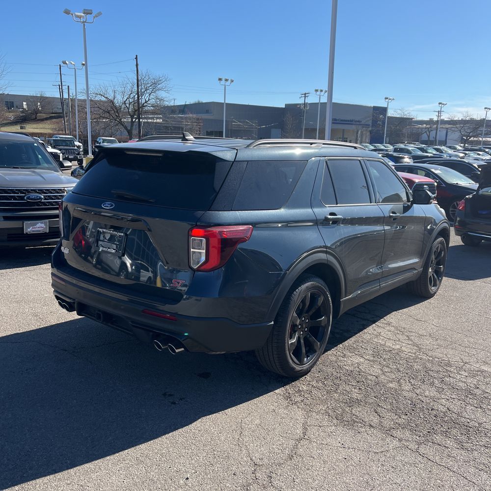 2024 Ford Explorer ST