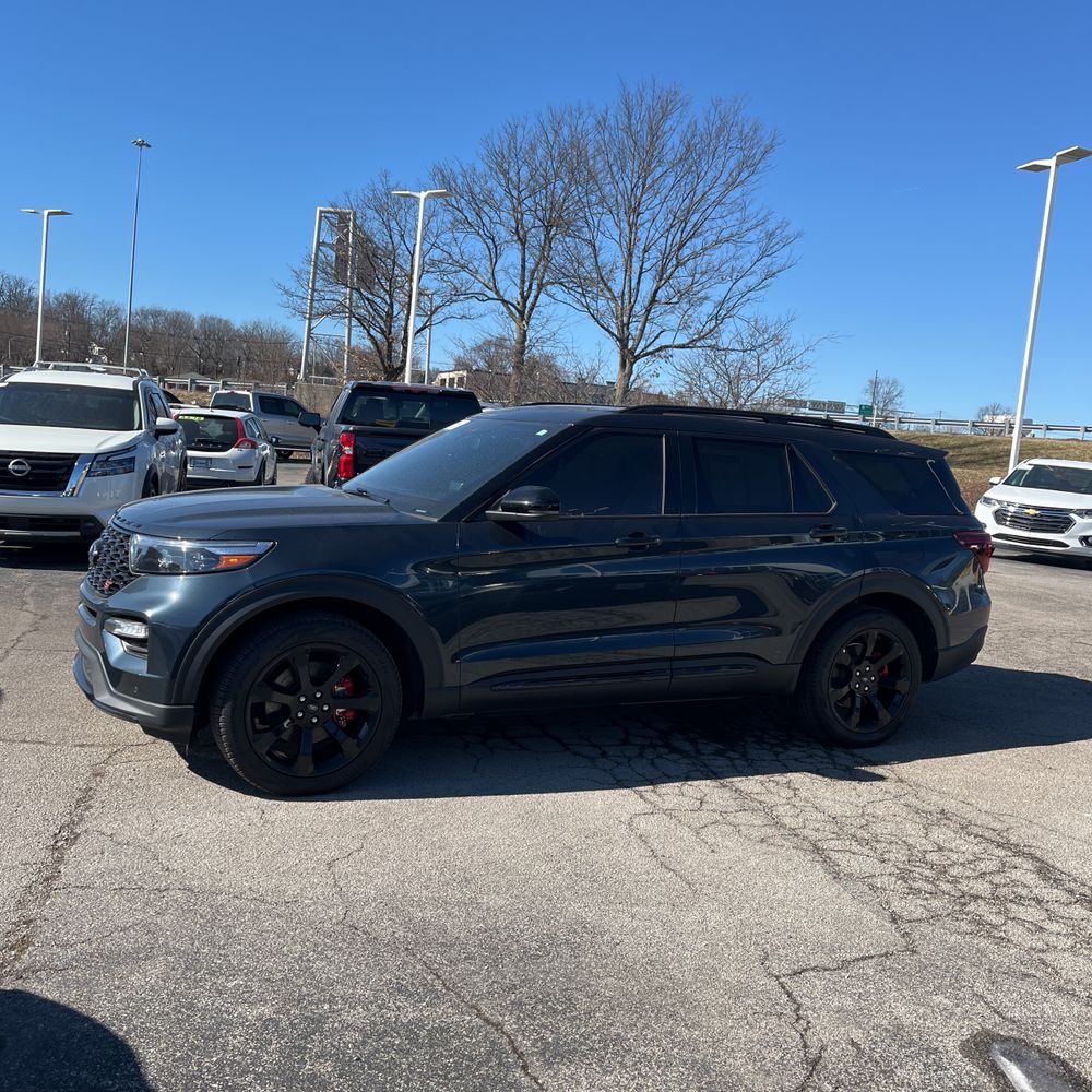 2024 Ford Explorer ST