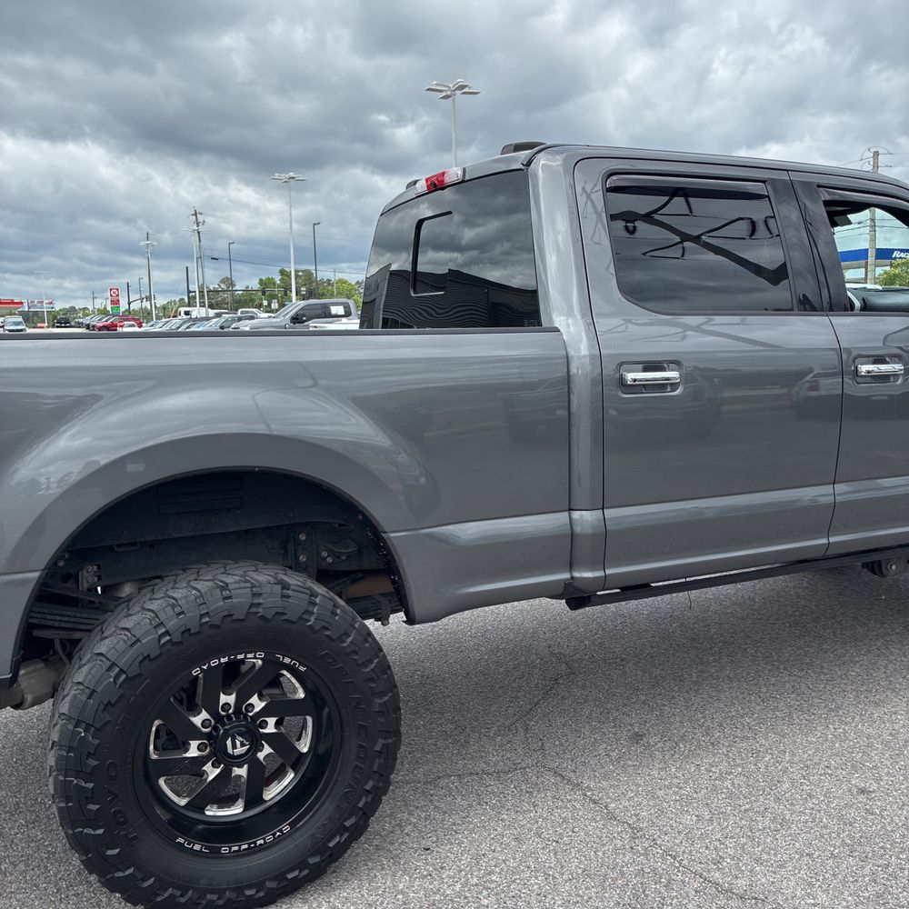 2022 Ford F-350 Super Duty Lariat