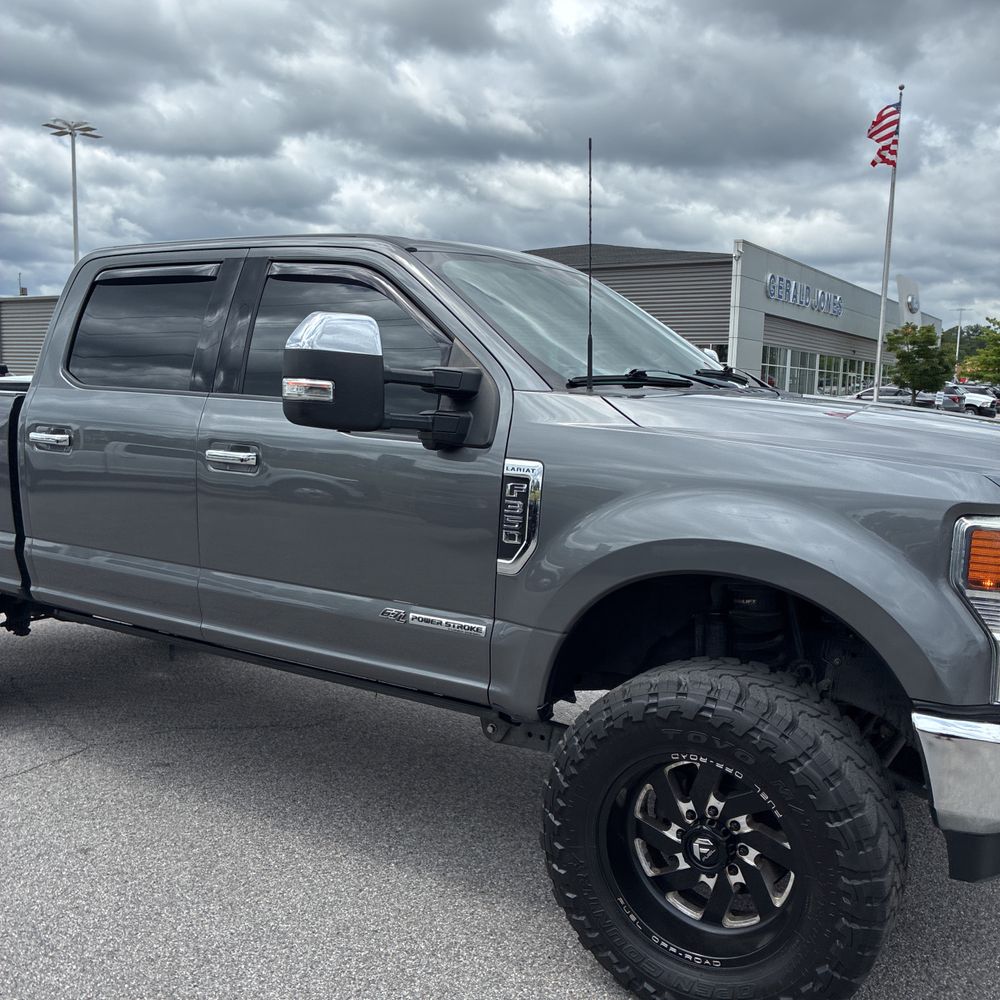 2022 Ford F-350 Super Duty Lariat