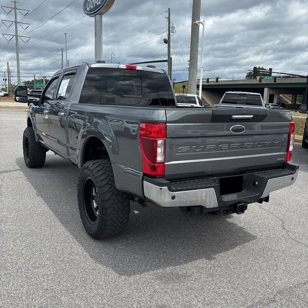 2022 Ford F-350 Super Duty Lariat