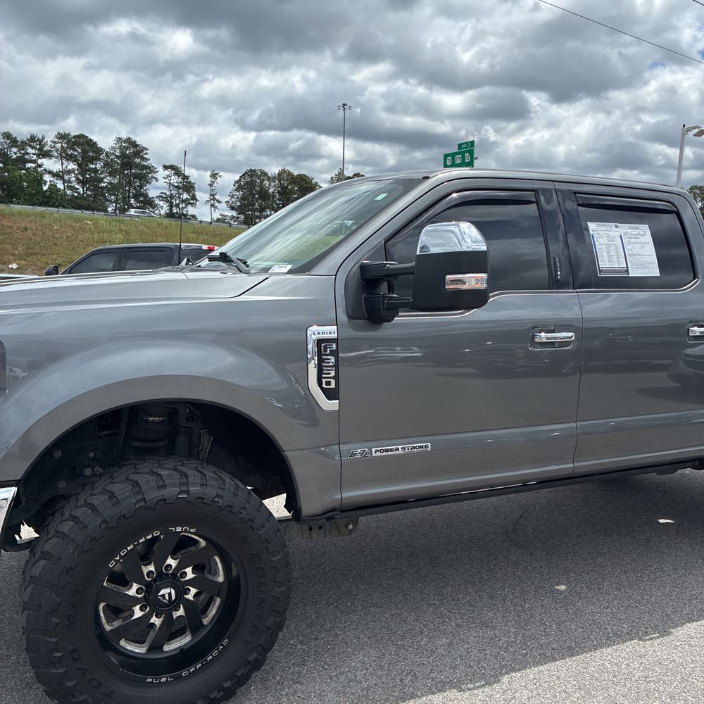 2022 Ford F-350 Super Duty Lariat