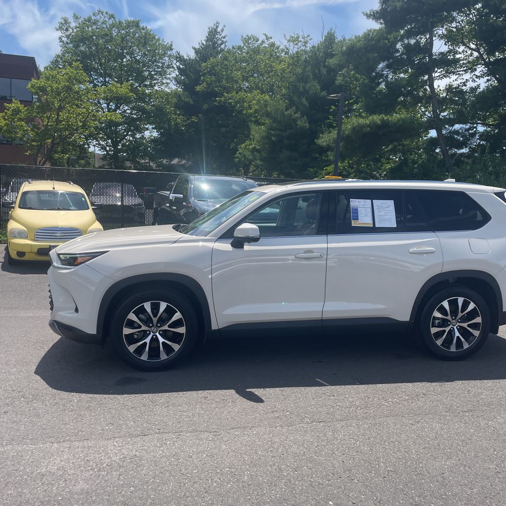2024 Toyota Grand Highlander Platinum