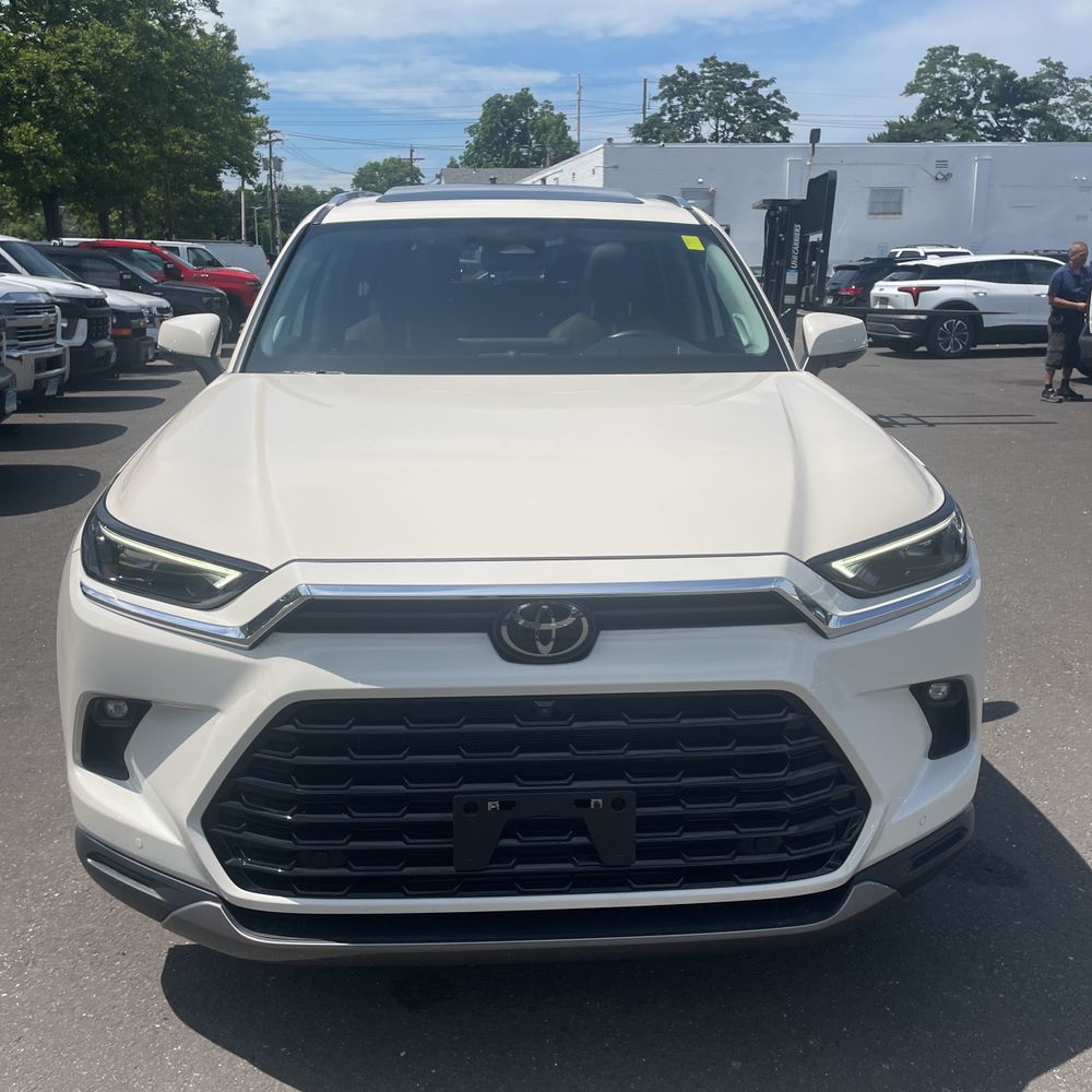 2024 Toyota Grand Highlander Platinum