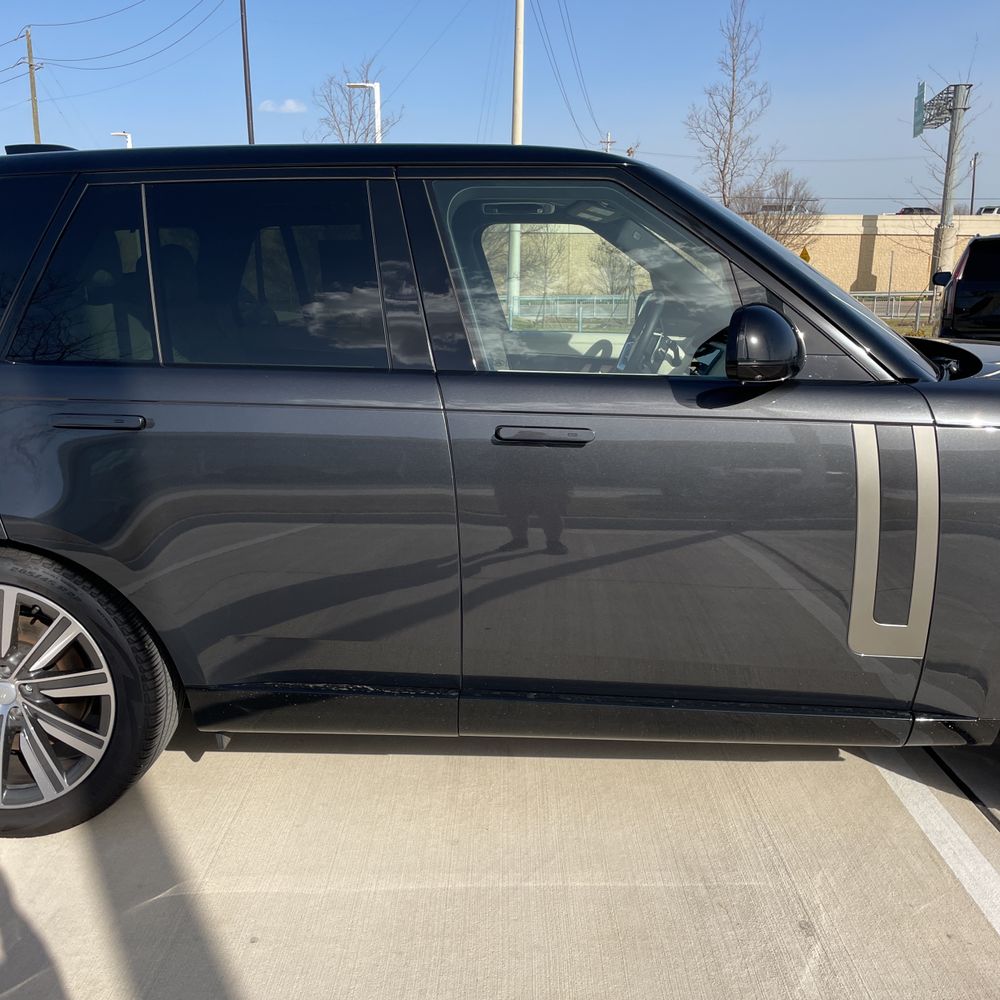 2023 Land Rover Range Rover P530 SE