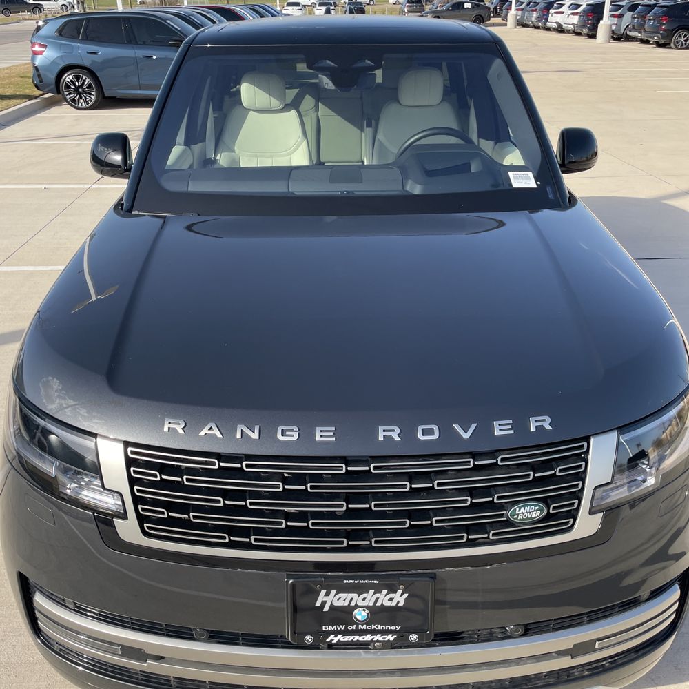 2023 Land Rover Range Rover P530 SE