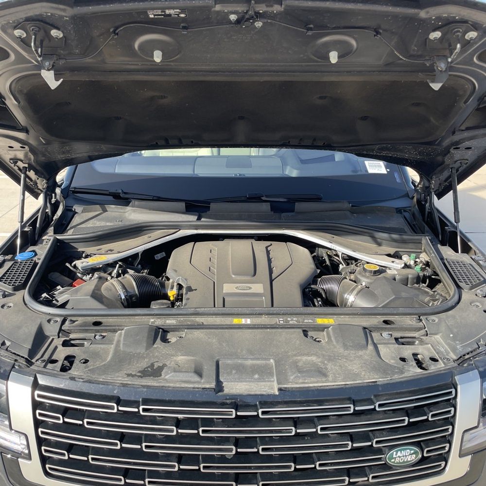 2023 Land Rover Range Rover P530 SE