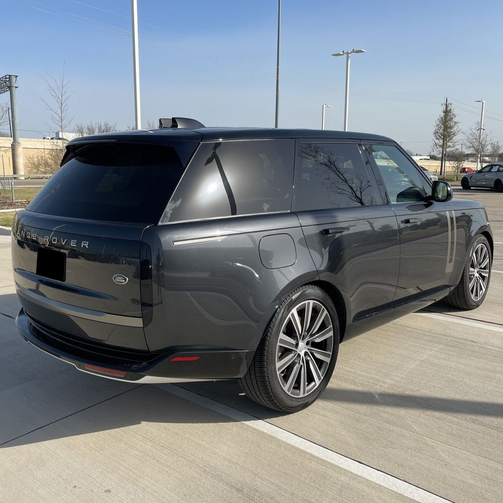 2023 Land Rover Range Rover P530 SE