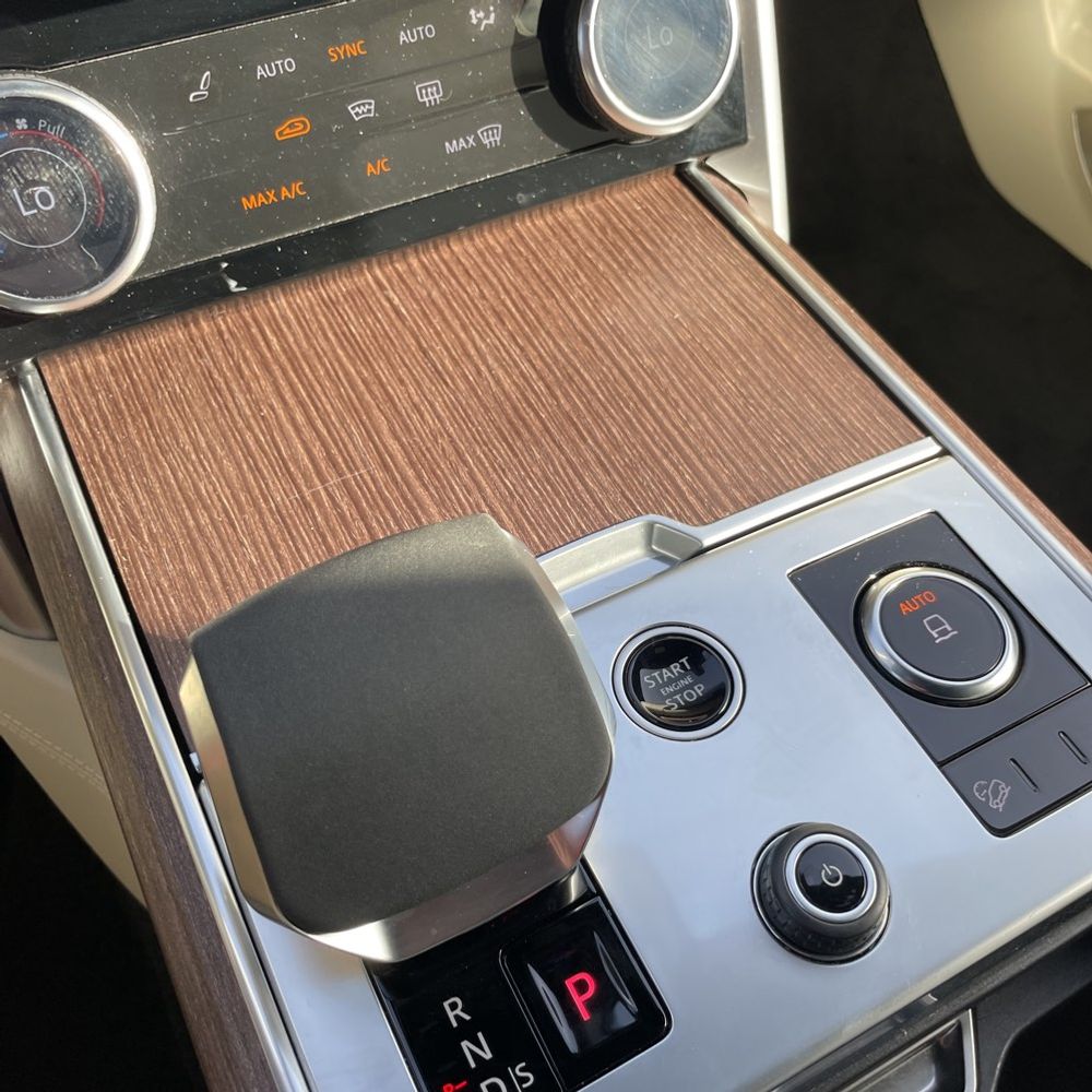 2023 Land Rover Range Rover P530 SE
