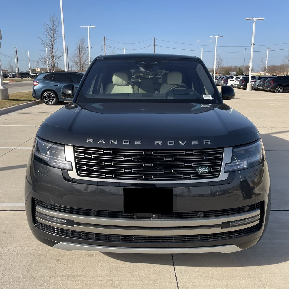 2023 Land Rover Range Rover P530 SE