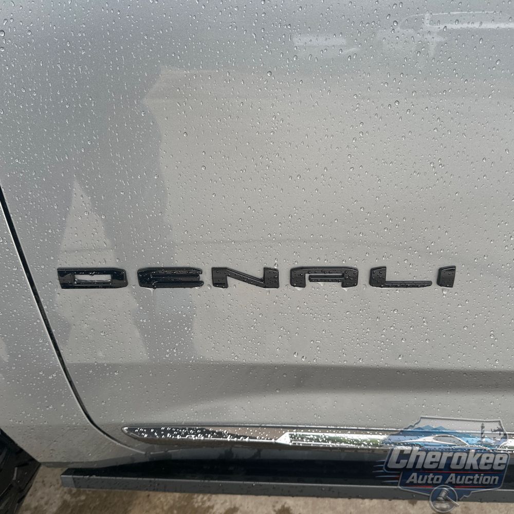 2024 GMC Yukon Denali Ultimate
