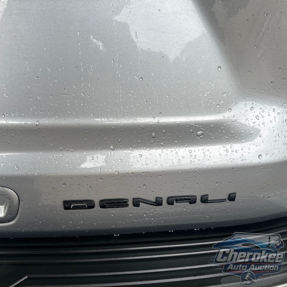 2024 GMC Yukon Denali Ultimate