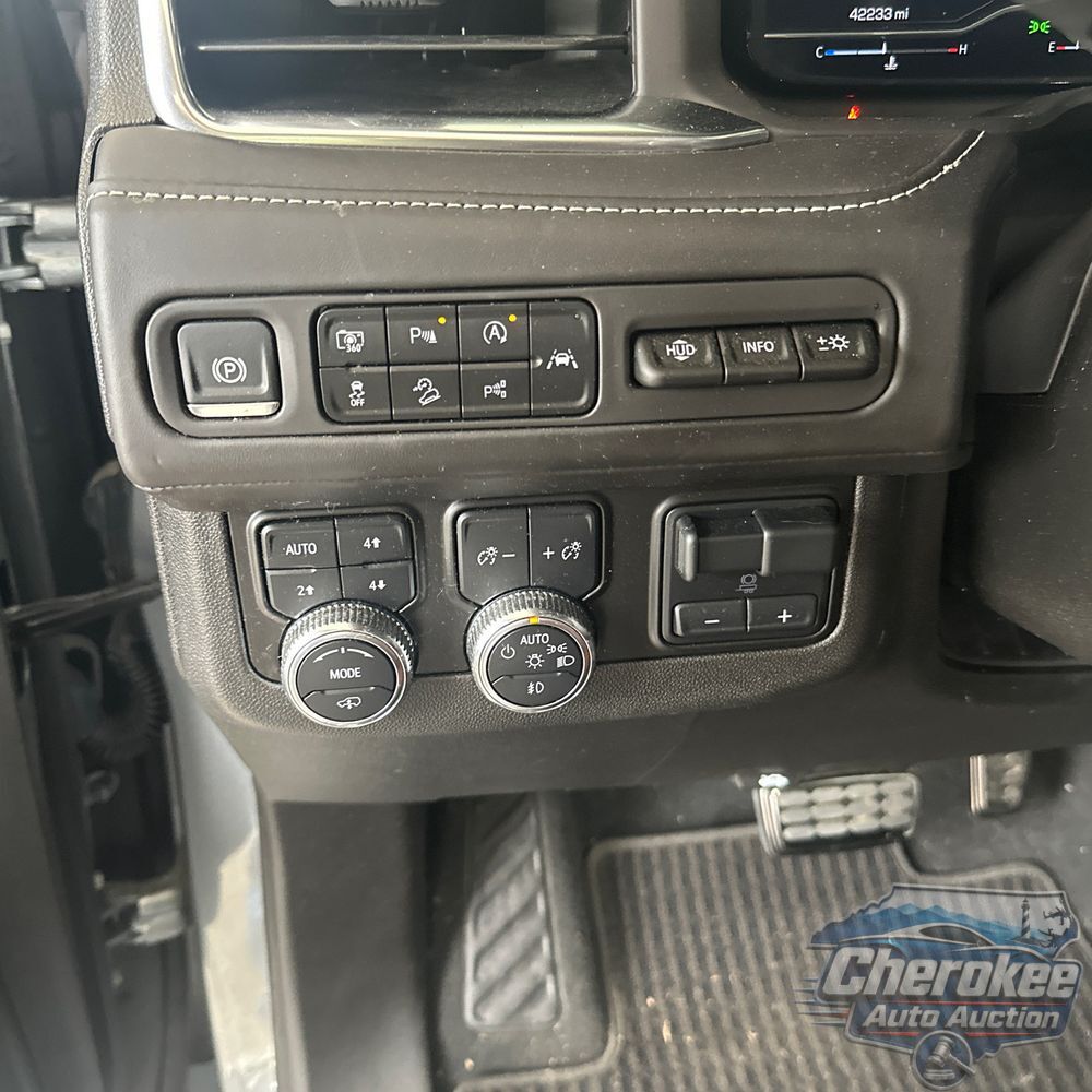 2024 GMC Yukon Denali Ultimate