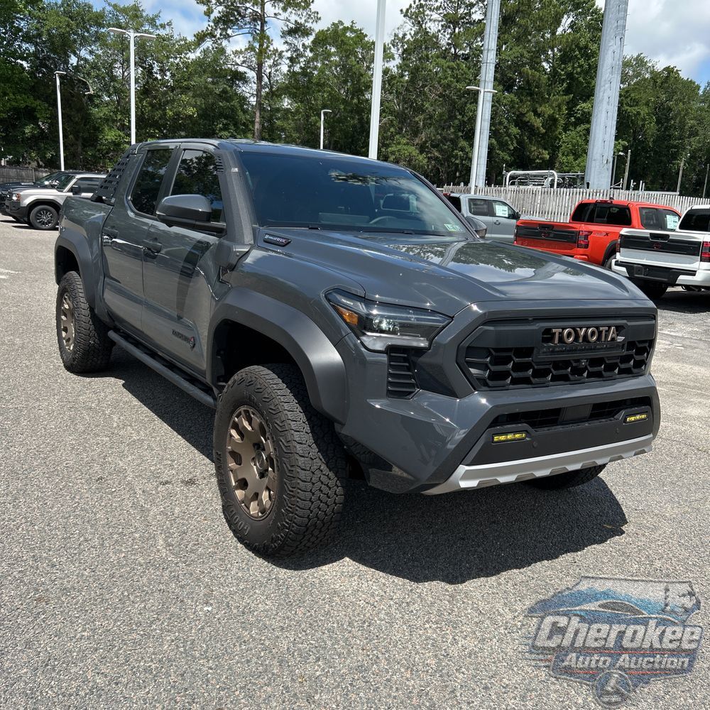 2024 Toyota Tacoma Trailhunter HV