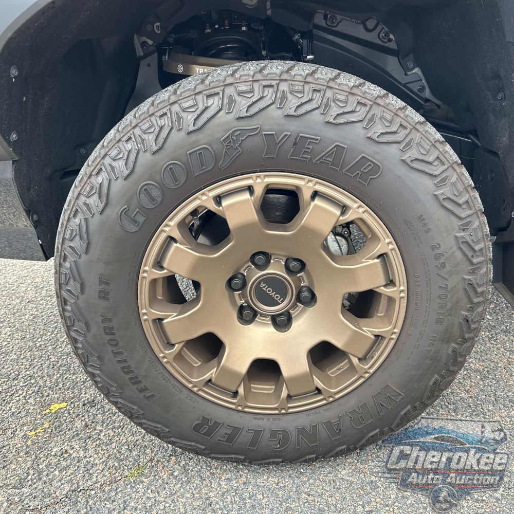 2024 Toyota Tacoma Trailhunter HV