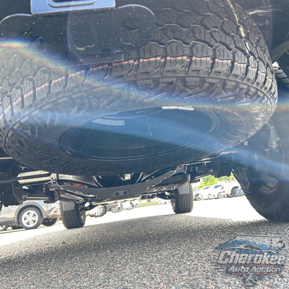 2024 Toyota Tacoma Trailhunter HV