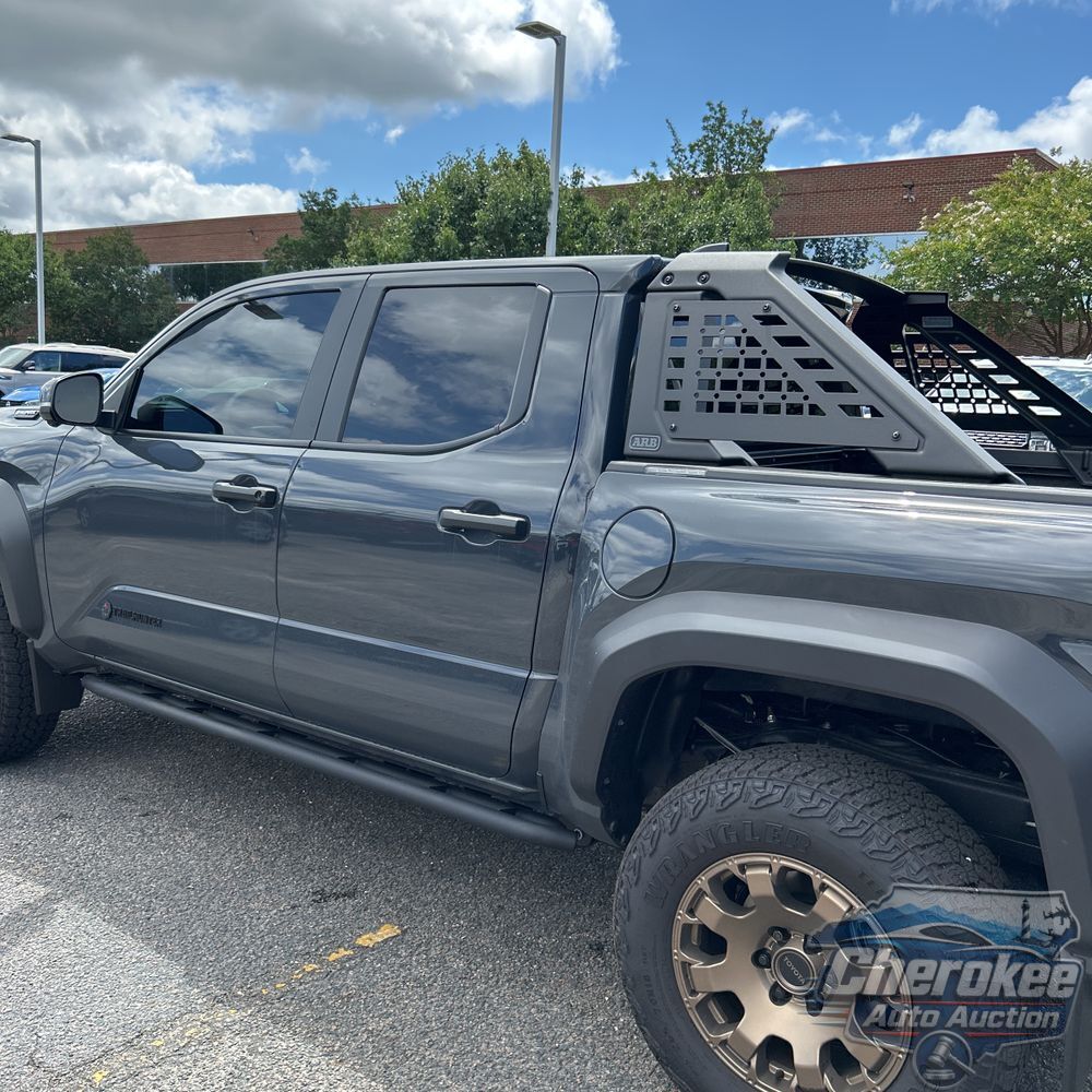 2024 Toyota Tacoma Trailhunter HV