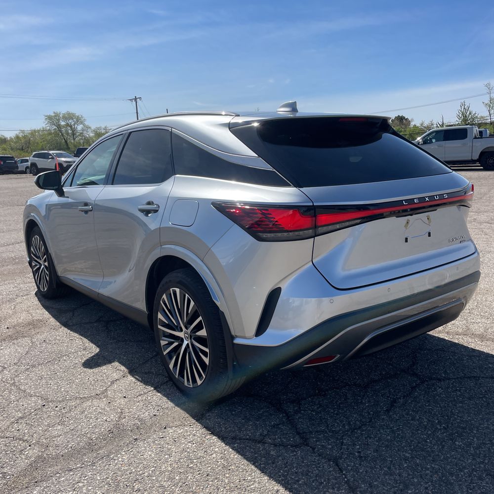 2023 Lexus RX 350h Premium+