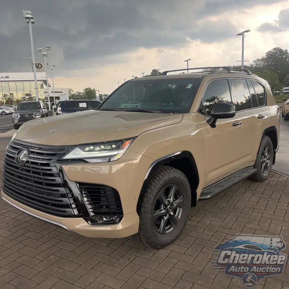 2025 Lexus LX 700h Overtrail