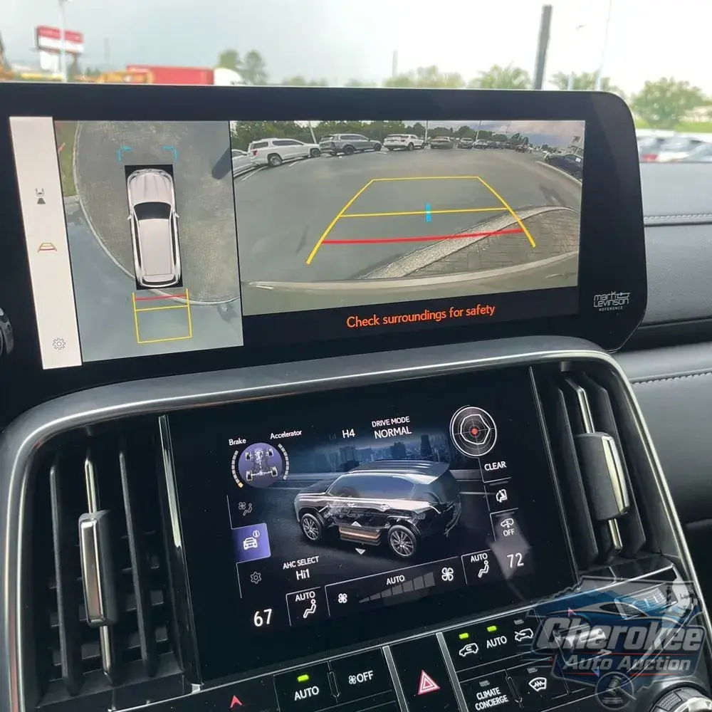 2025 Lexus LX 700h Overtrail