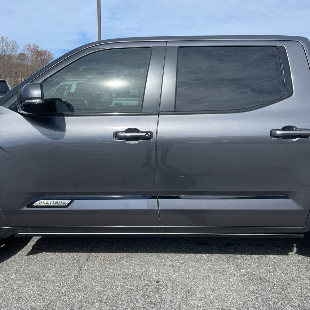 2024 Toyota Tundra Platinum HV