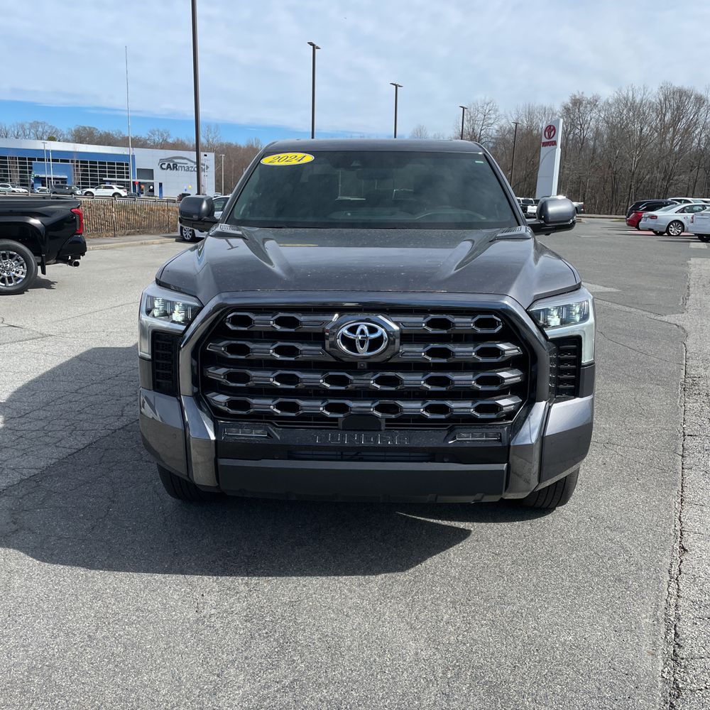 2024 Toyota Tundra Platinum HV