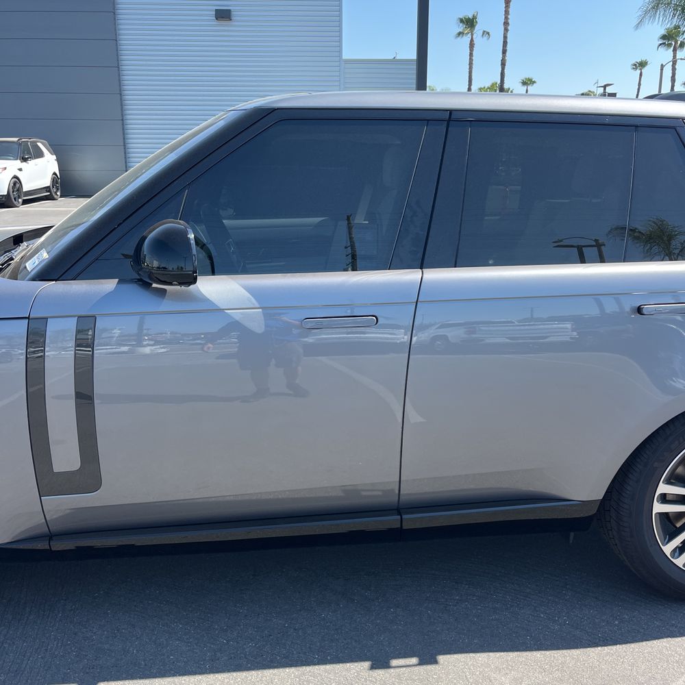 2023 Land Rover Range Rover P530 SE