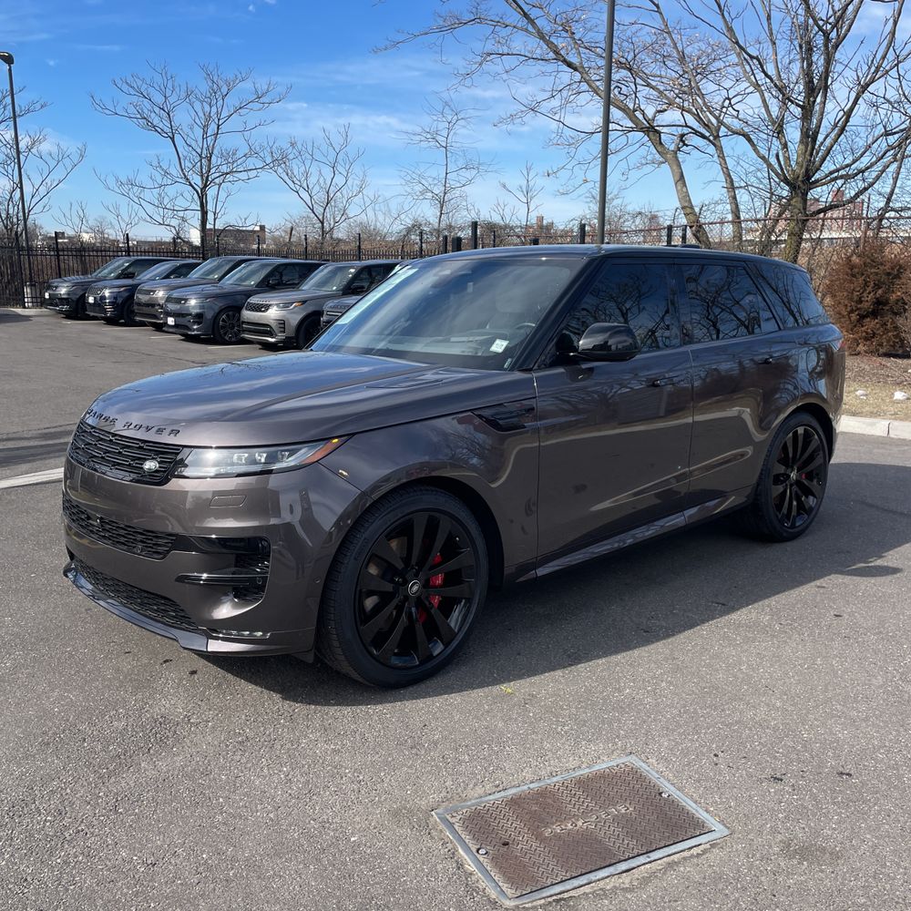 2025 Land Rover Range Rover Sport