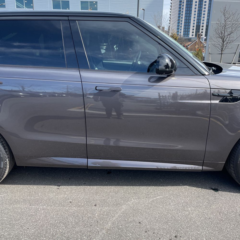 2025 Land Rover Range Rover Sport P460e Dynamic SE