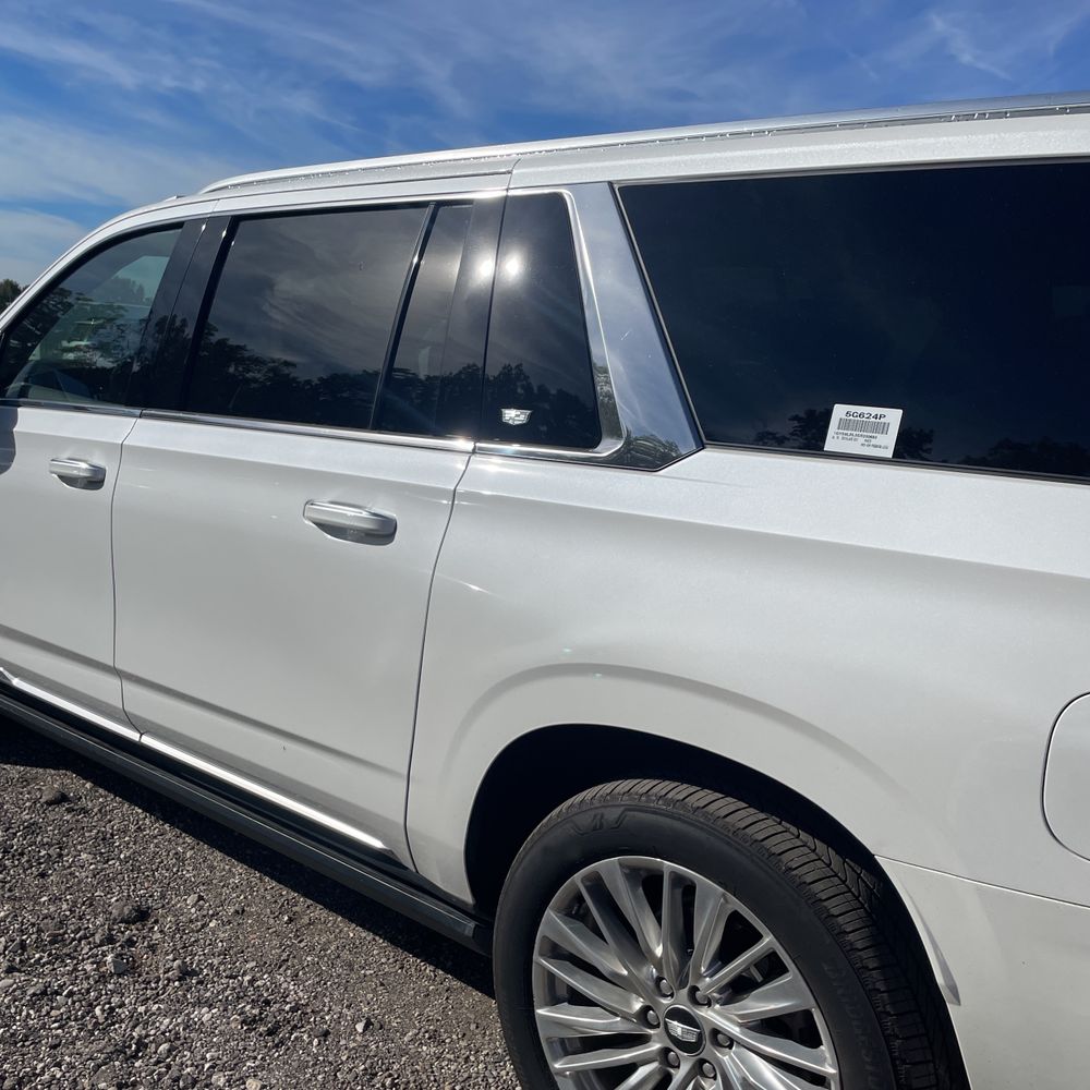2025 Cadillac Escalade ESV Premium Luxury