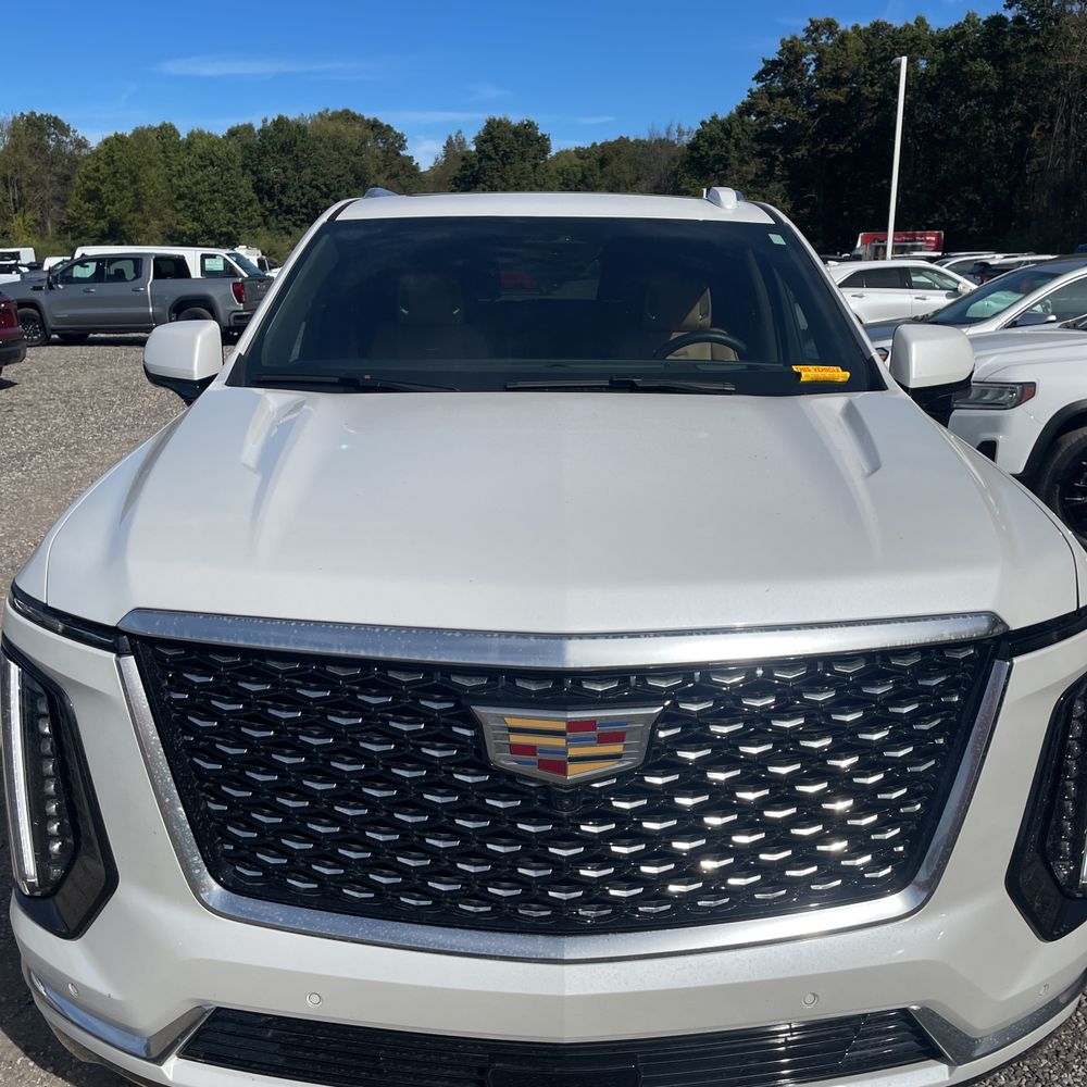 2025 Cadillac Escalade ESV Premium Luxury