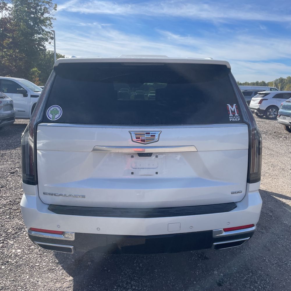 2025 Cadillac Escalade ESV Premium Luxury