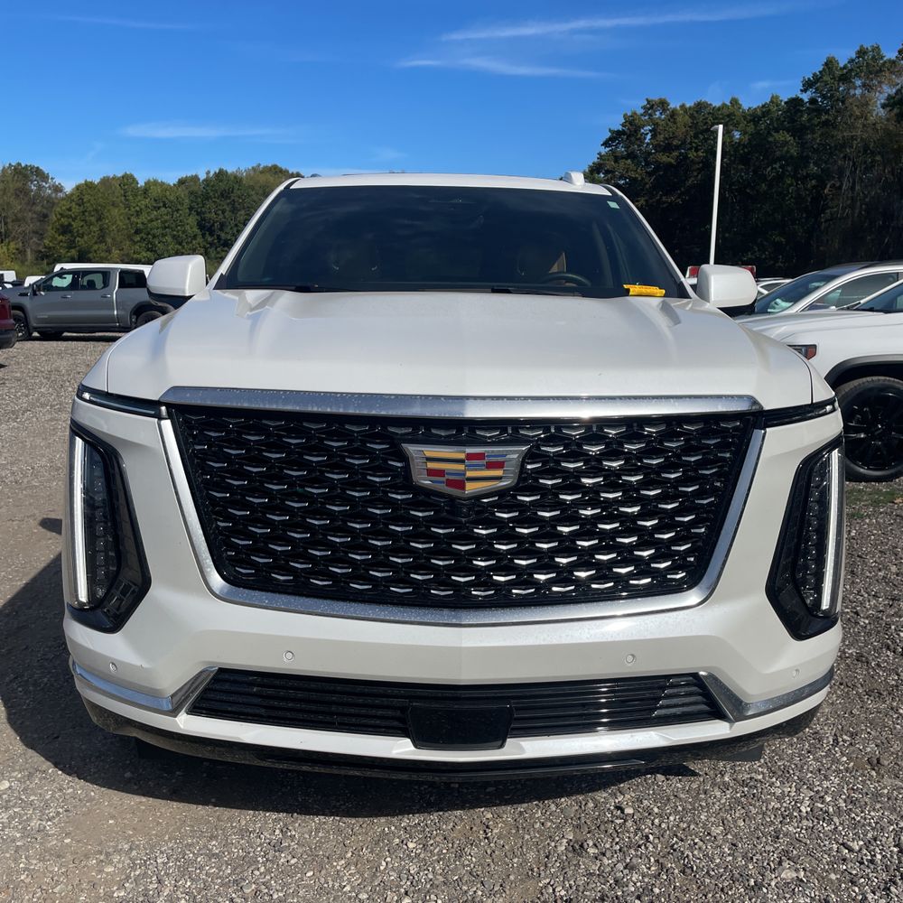 2025 Cadillac Escalade ESV Premium Luxury