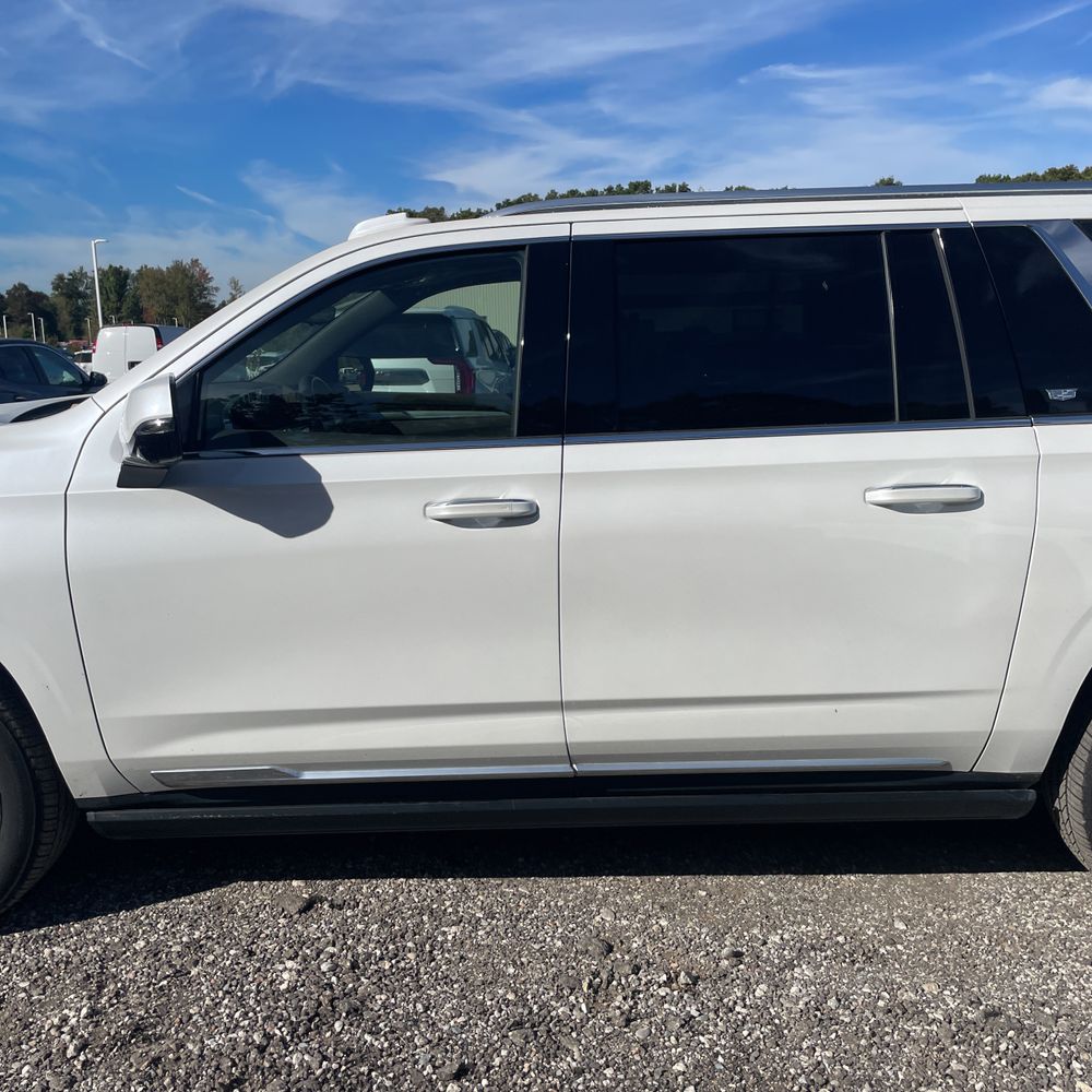 2025 Cadillac Escalade ESV Premium Luxury