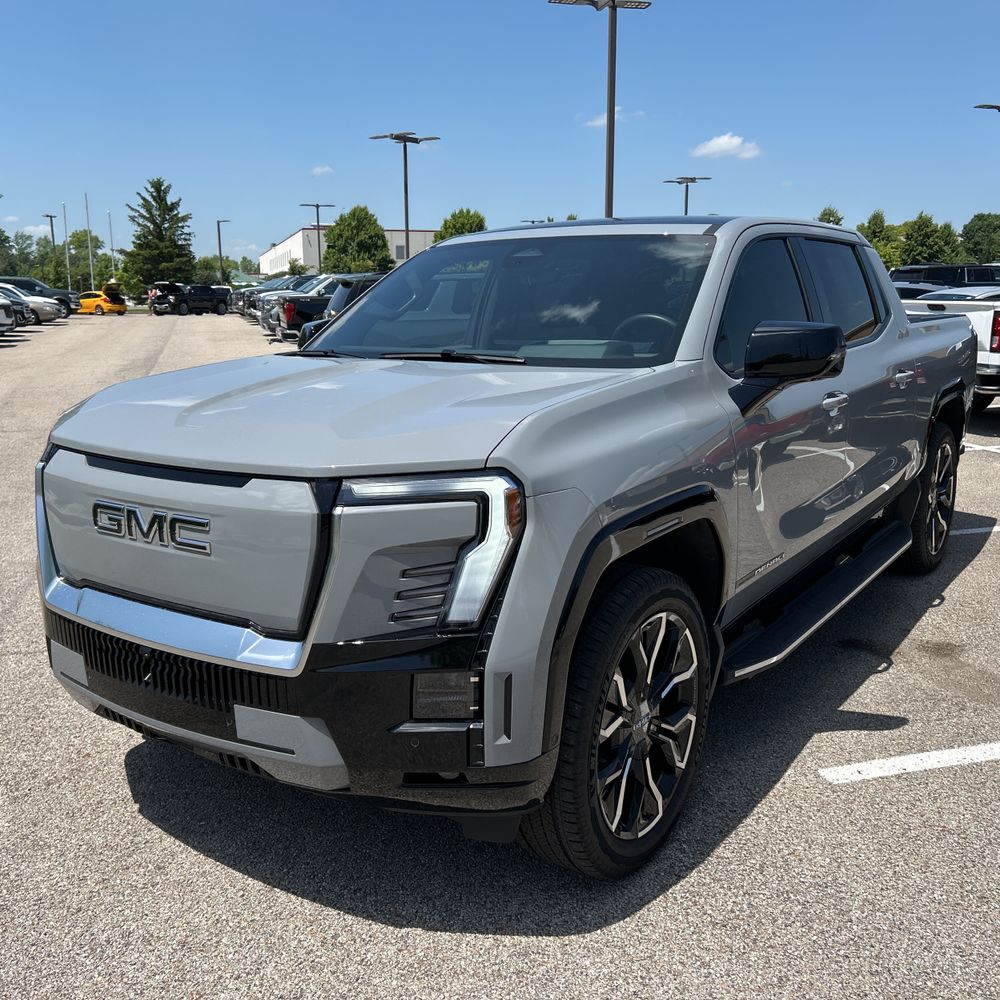 2024 GMC Sierra EV