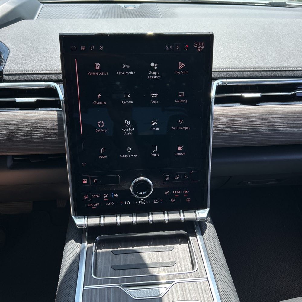 2024 GMC Sierra EV Denali Edition 1