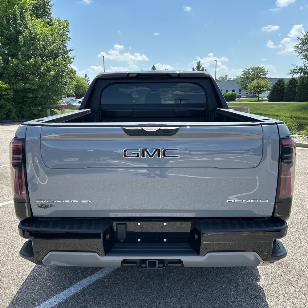 2024 GMC Sierra EV Denali Edition 1