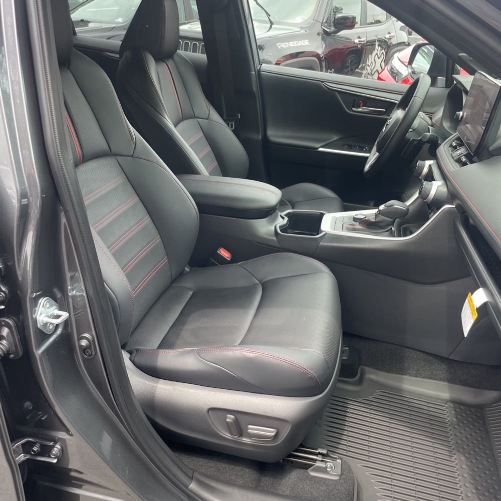 2025 Toyota RAV4 Plug-in Hybrid XSE