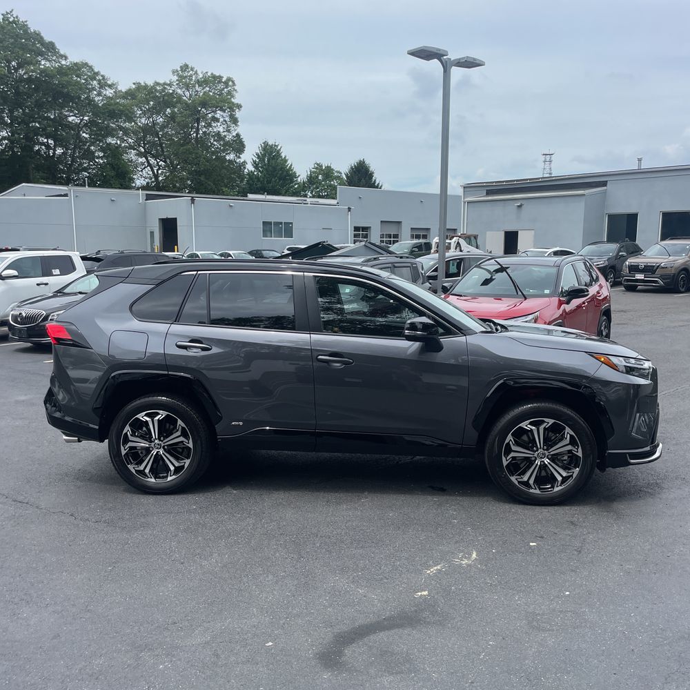 2025 Toyota RAV4 Plug-in Hybrid XSE