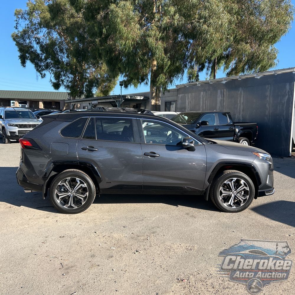 2025 Toyota RAV4 Plug-in Hybrid XSE