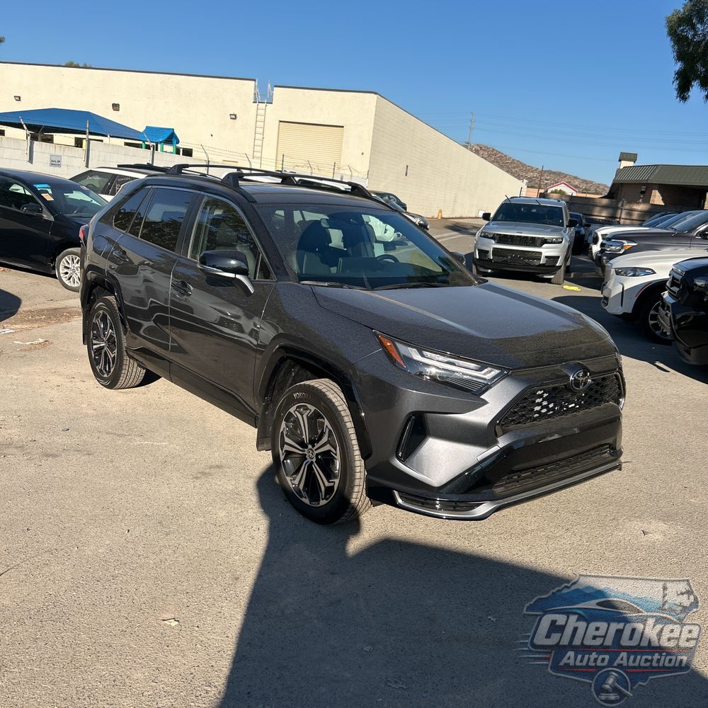 2025 Toyota RAV4 Plug-in Hybrid XSE