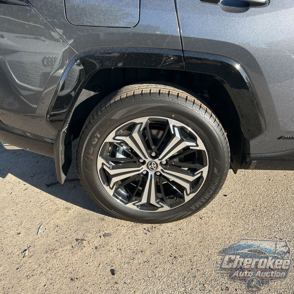 2025 Toyota RAV4 Plug-in Hybrid XSE