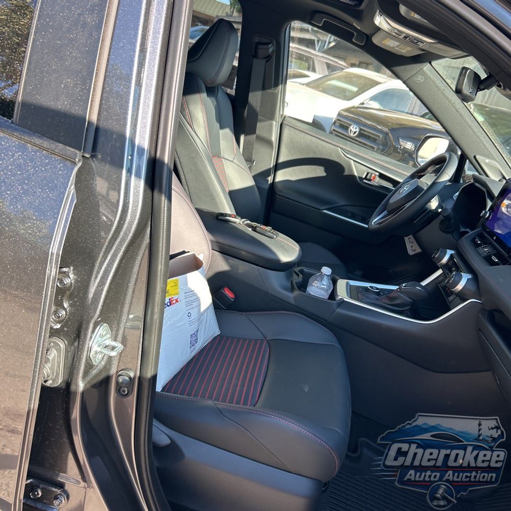 2025 Toyota RAV4 Plug-in Hybrid XSE