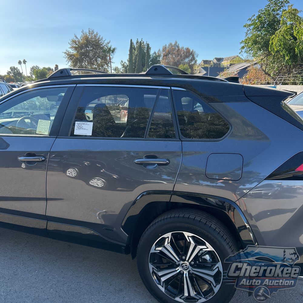 2025 Toyota RAV4 Plug-in Hybrid XSE
